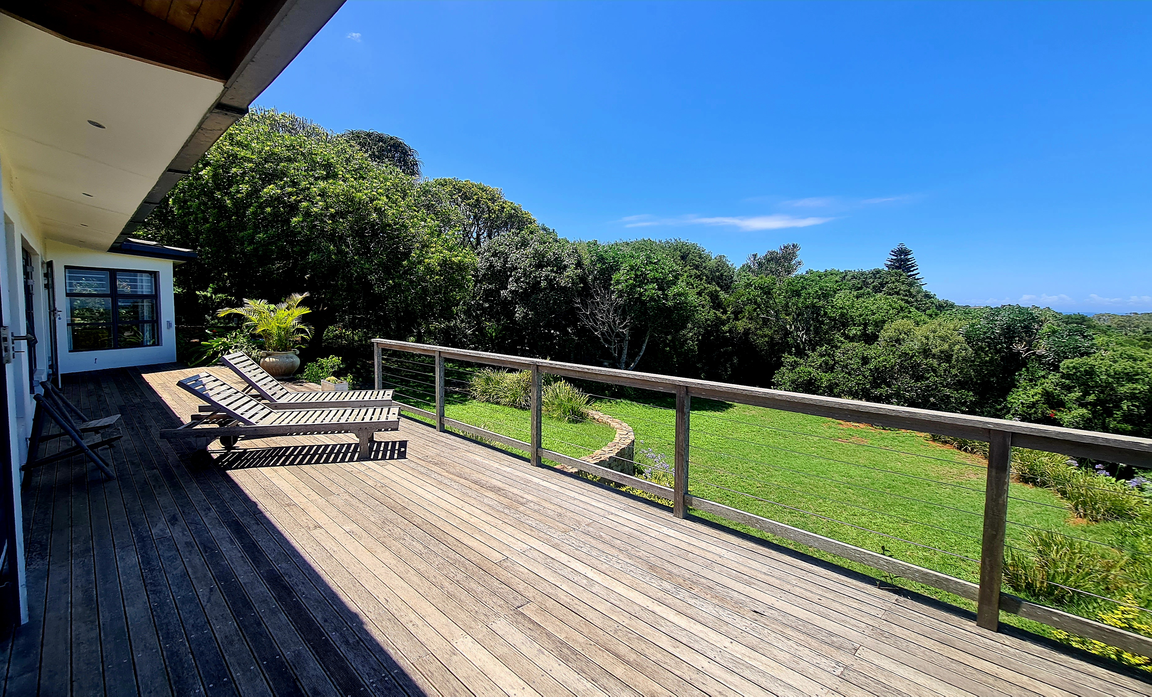 5 Bedroom Property for Sale in Kenton On Sea Eastern Cape